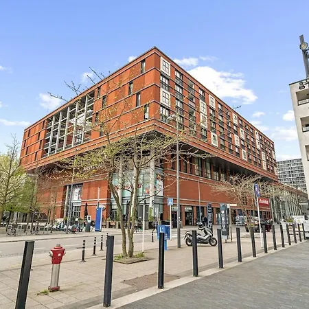 Belval Spot Heart Of Action Apartamento *